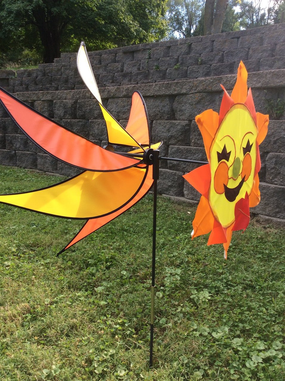 Lawn Spinner (Autumn Sun) - Picture Pretty KitesLawn Spinner (Autumn Sun)Garden Art, windsocks, and wind spinners;Garden Art, windsocks, and wind spinners/Outdoor Decor;Bargain Bin;Brands/Go Fly A KiteGF32012Picture Pretty KitesGF3201244263137Lawn Spinner (Autumn Sun)